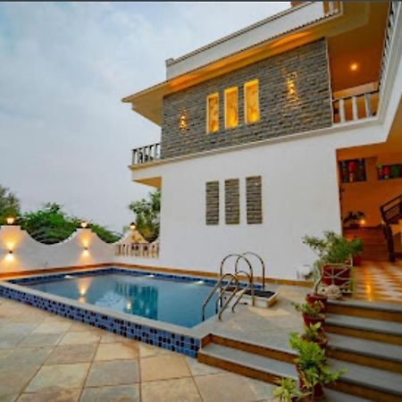 Amar Villa Udaipur Extérieur photo